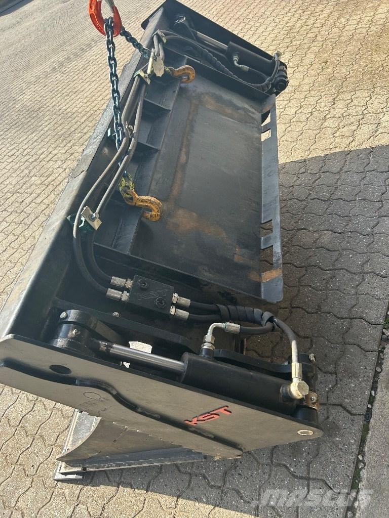  KST 4 i en skovl Buckets