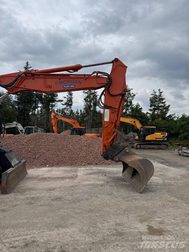 Hitachi ZW 180 Wheeled excavators