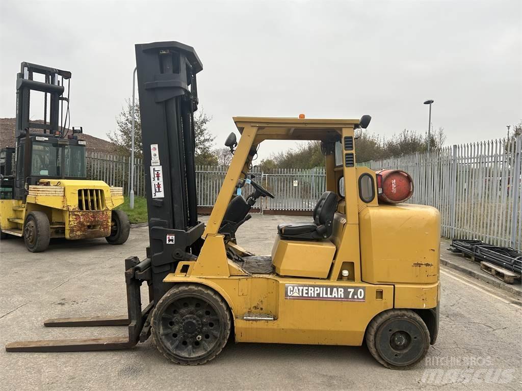 CAT GC70K Forklift trucks - others