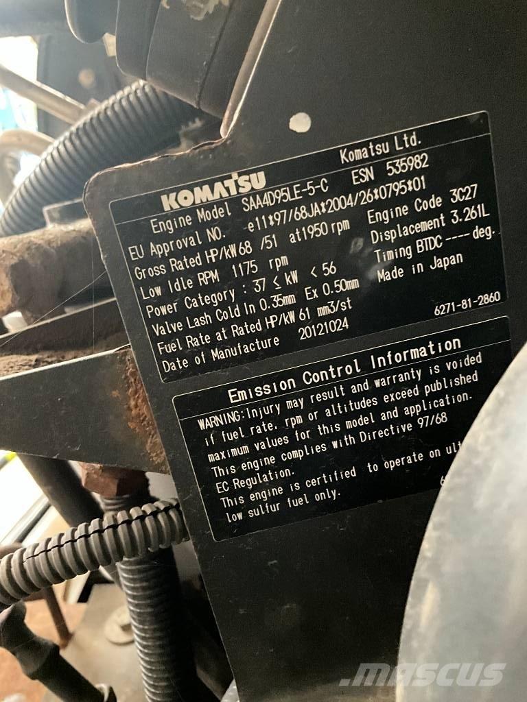 Komatsu PW 98 MR-8 Wheeled excavators