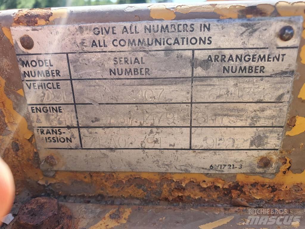 CAT D 9 L Crawler dozers