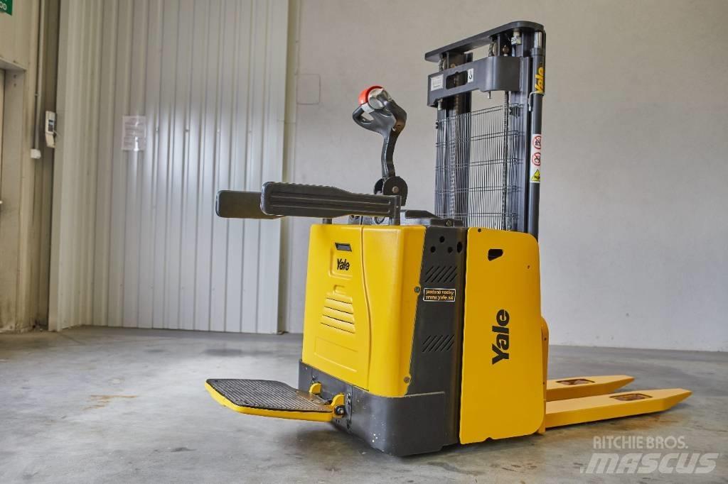 Yale MS12X Electric forklift trucks