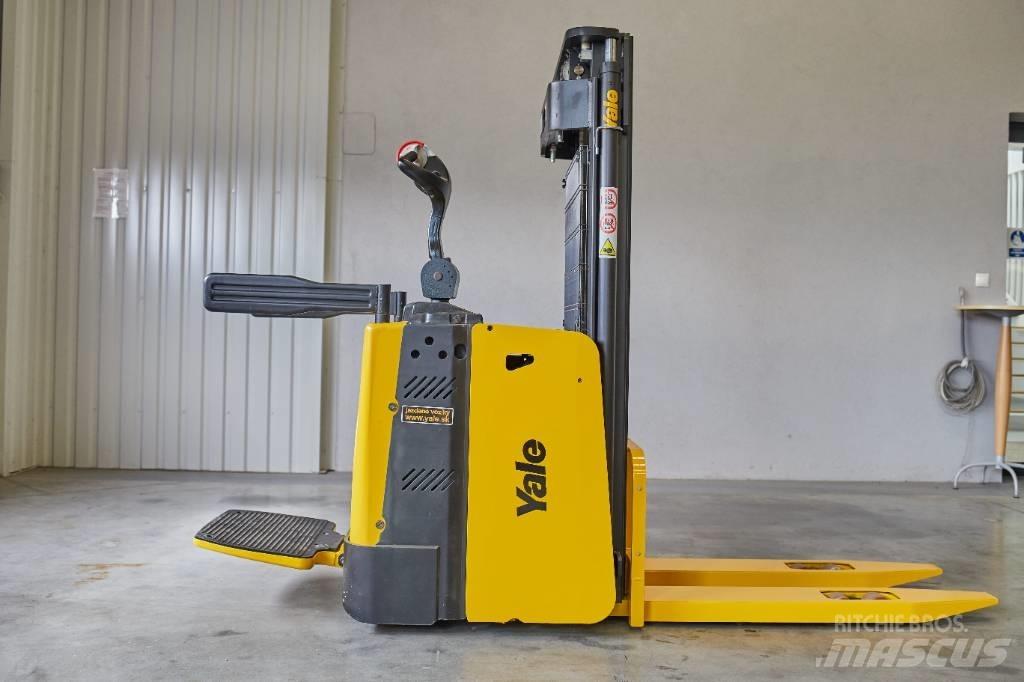 Yale MS12X Electric forklift trucks