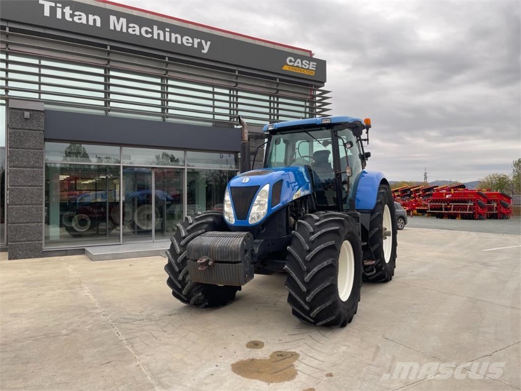 New Holland T7050 Tractors