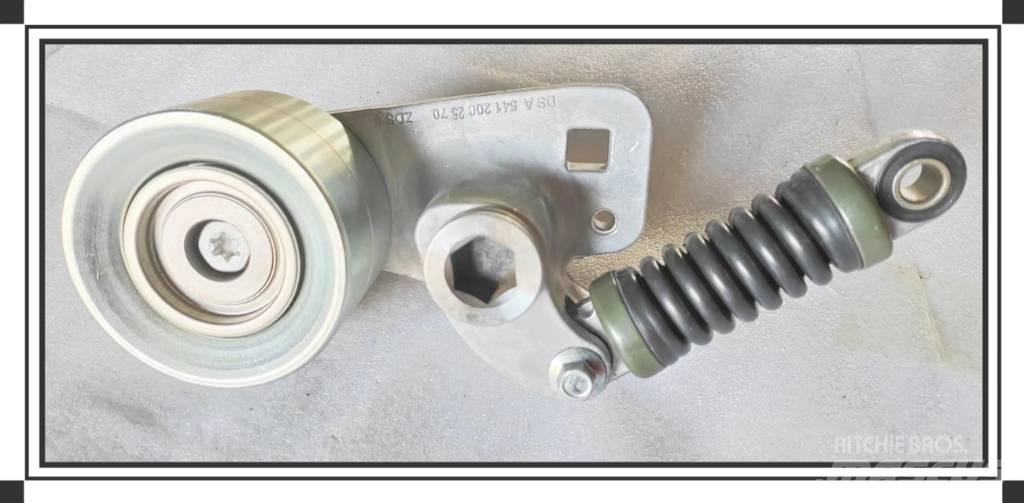 CLAAS Belt tensioner Engines