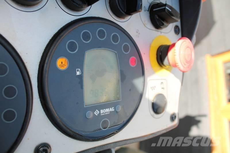 Bomag BW 135 AD-5 Twin drum rollers