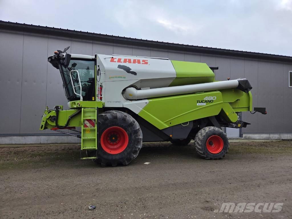 CLAAS Tucano 480 Combine harvesters
