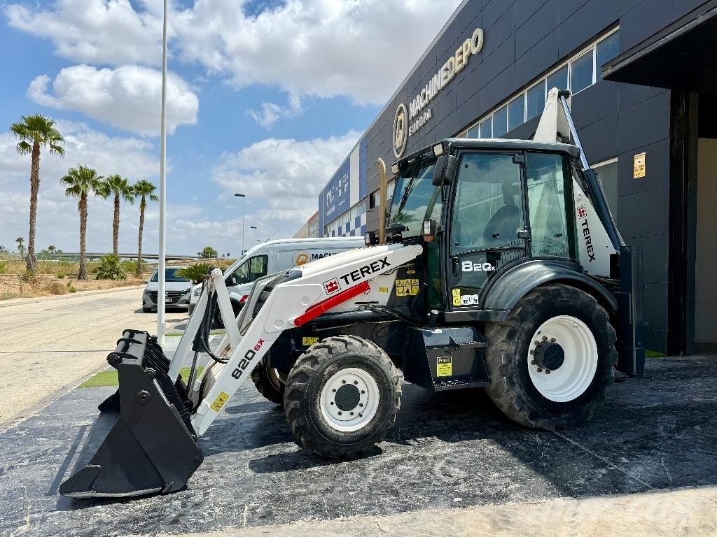 Terex 820 Backhoe loaders