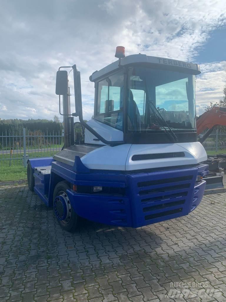 Terberg RT283 Terminal tractors