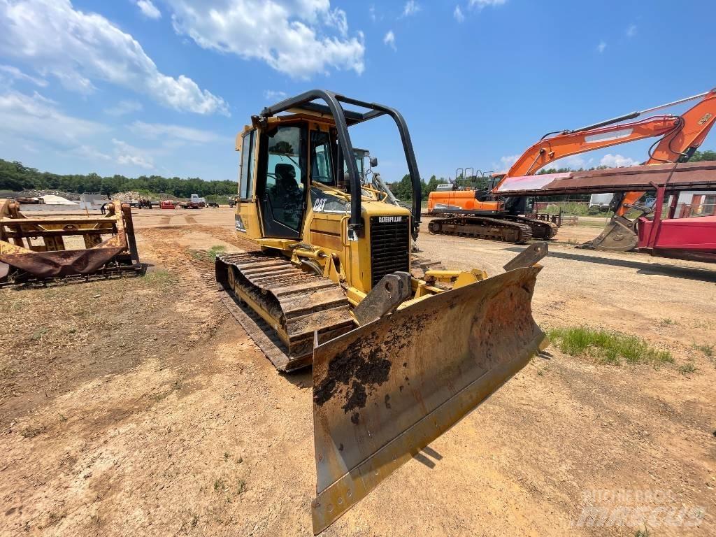 CAT D 5 LGP Crawler dozers