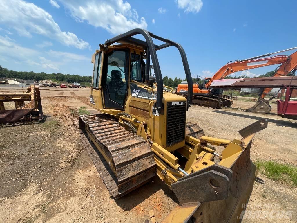 CAT D 5 LGP Crawler dozers