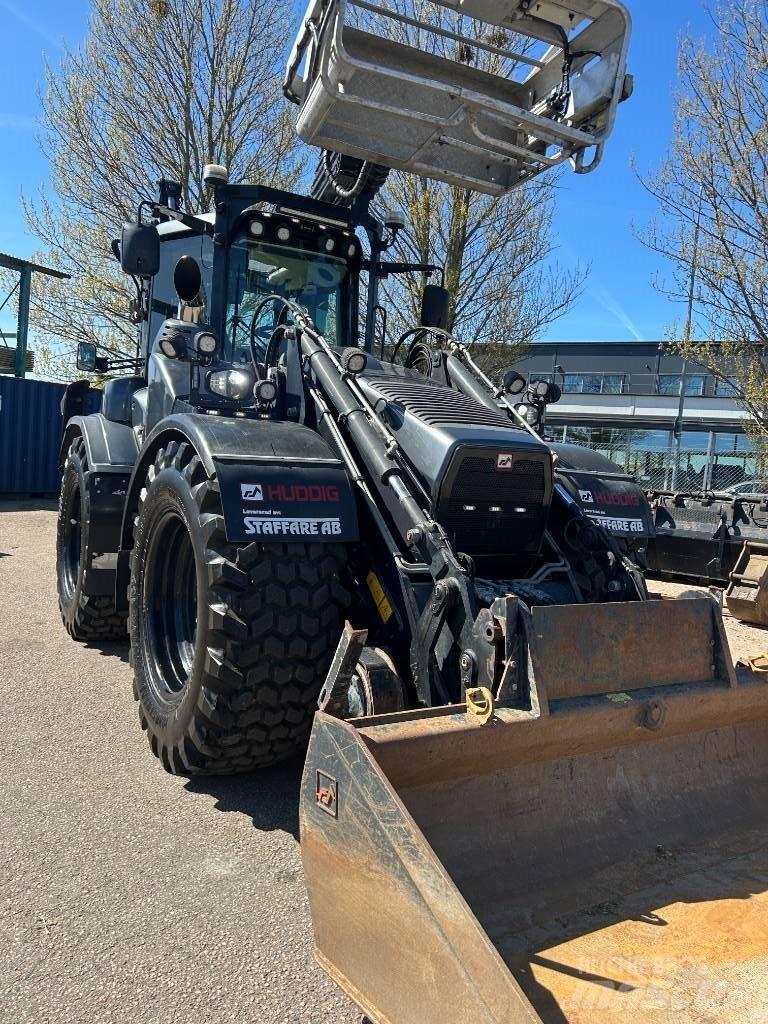 Huddig 1260 D Backhoe loaders