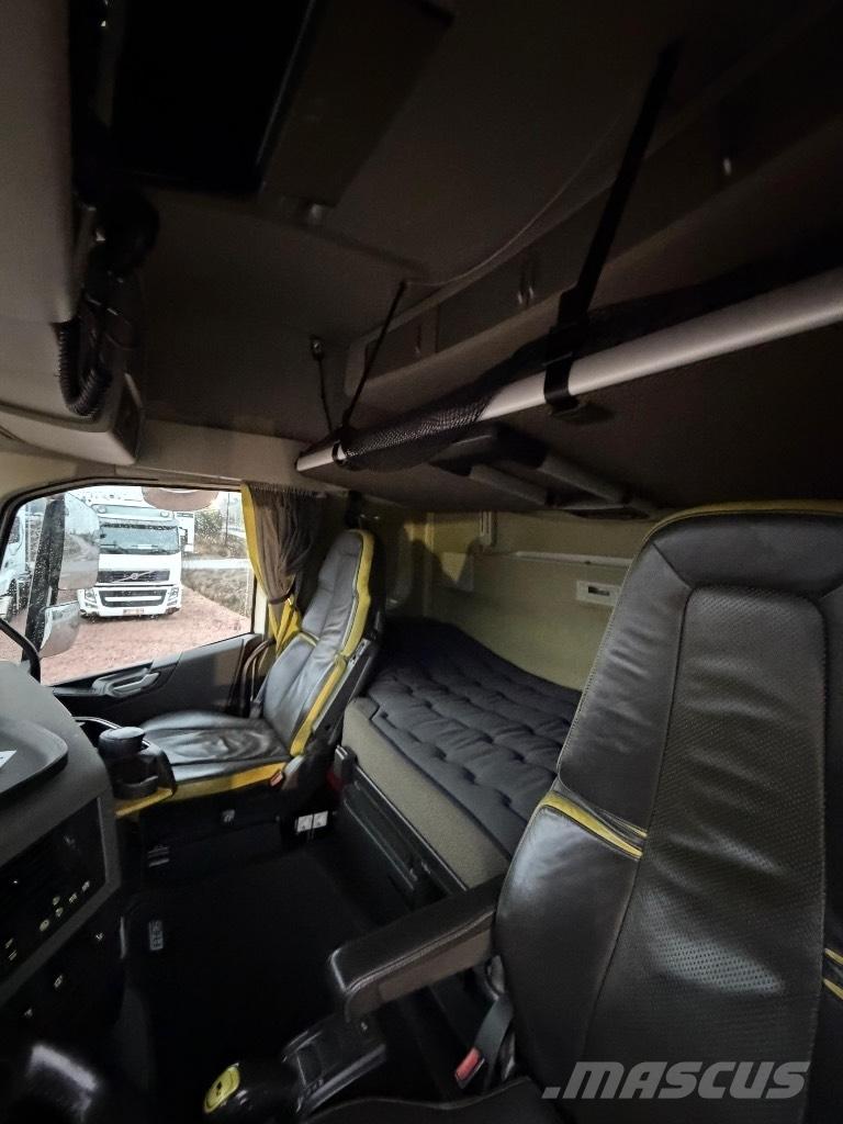 Volvo FH16 6x4 Tractor Units