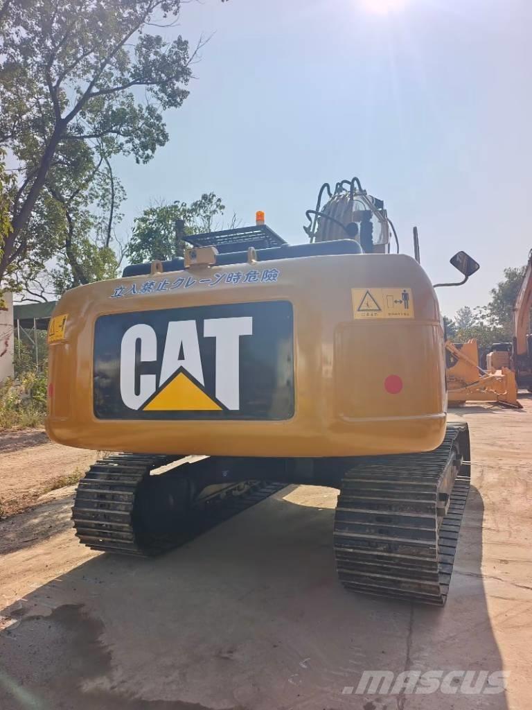CAT 320 D2L Crawler excavators