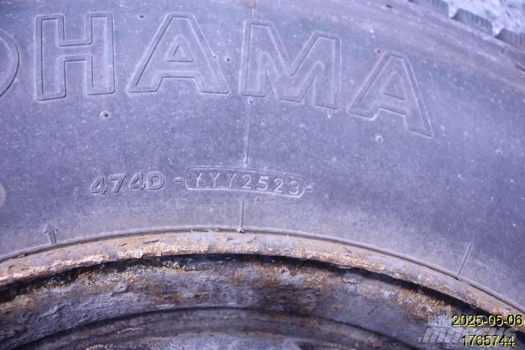 Yokohama SY397 Tyres, wheels and rims