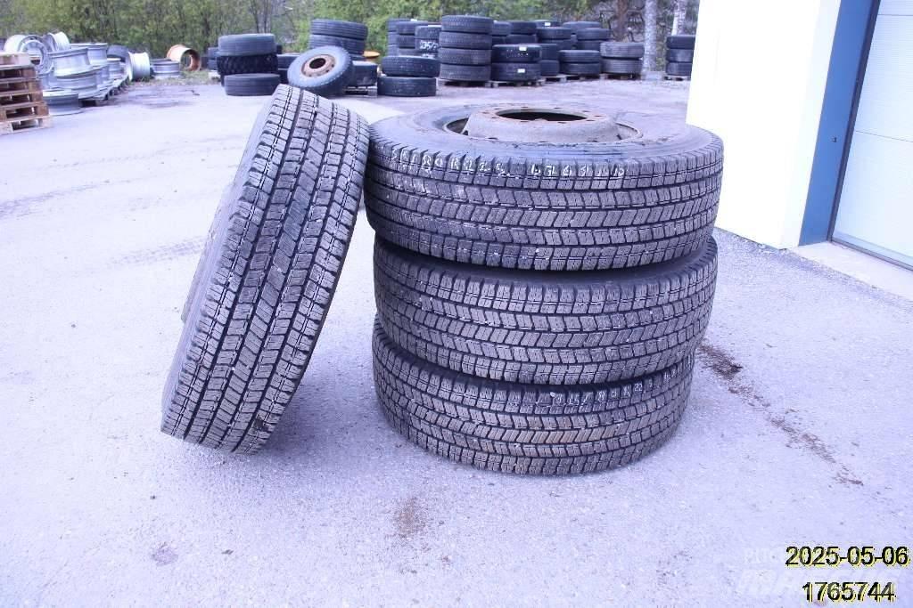 Yokohama SY397 Tyres, wheels and rims