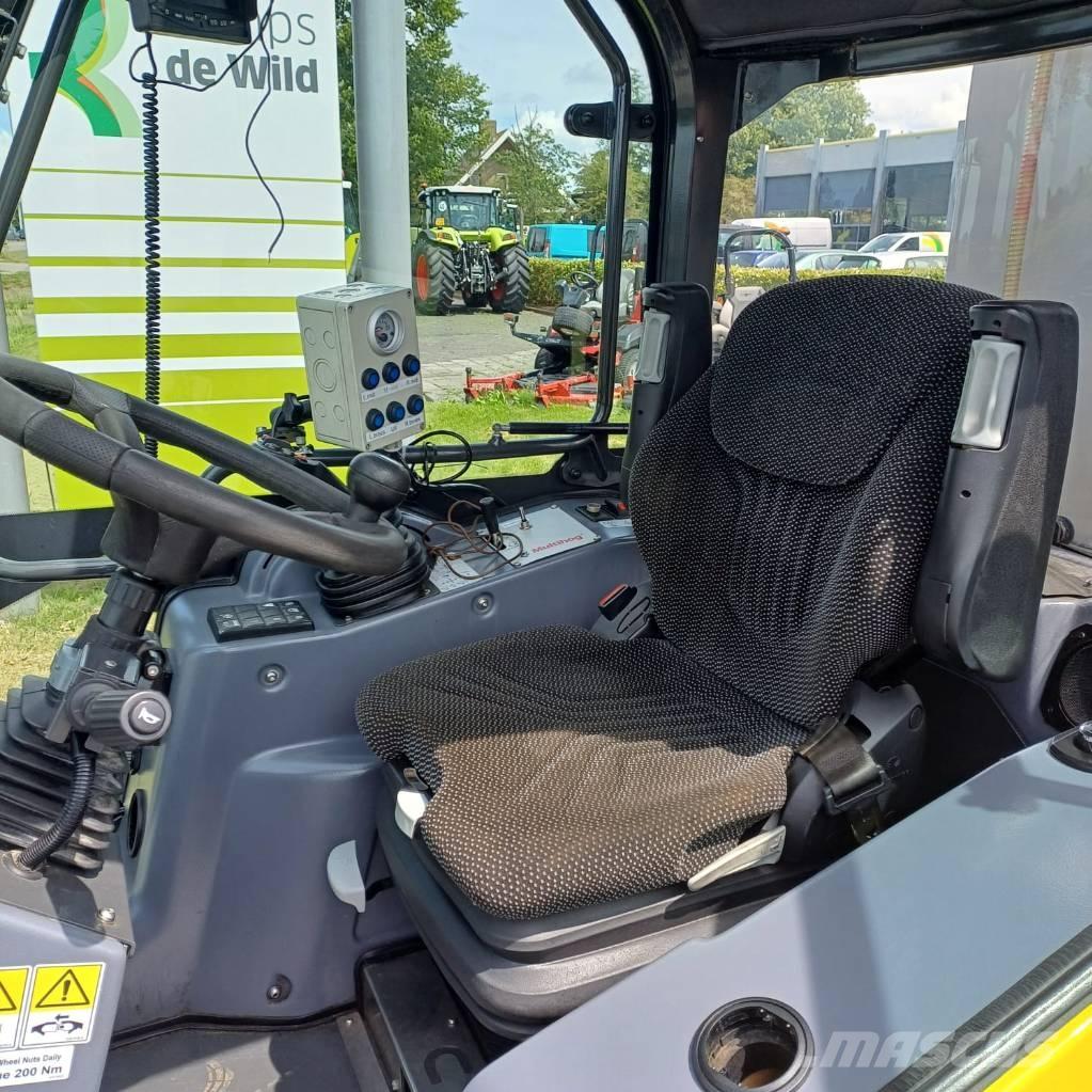 Multihog CX 75 Utility tool carriers