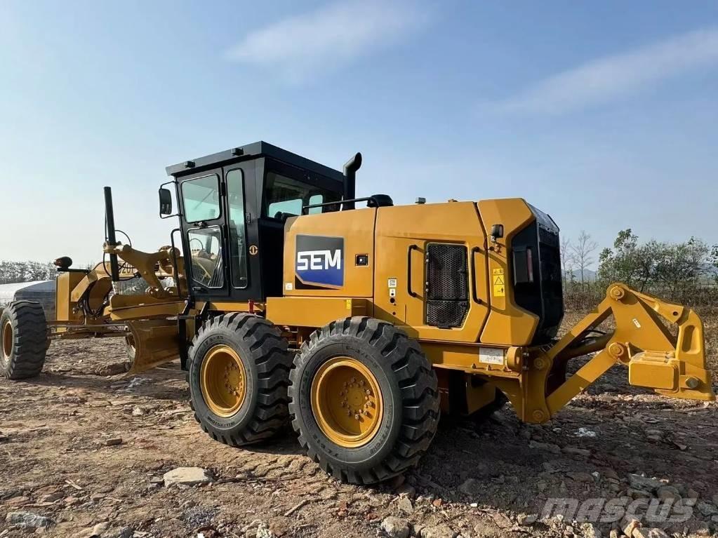 SEM 919 Graders