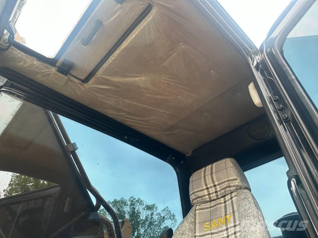 Sany 215 Crawler excavators