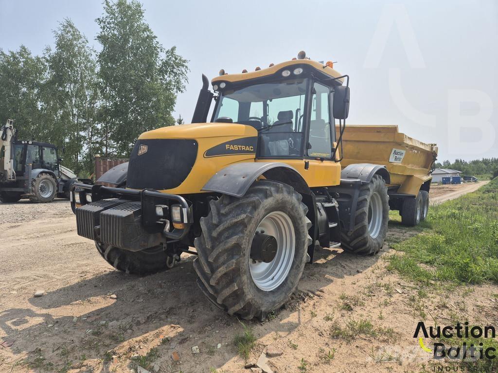 JCB Fastrac 3220 Tractors