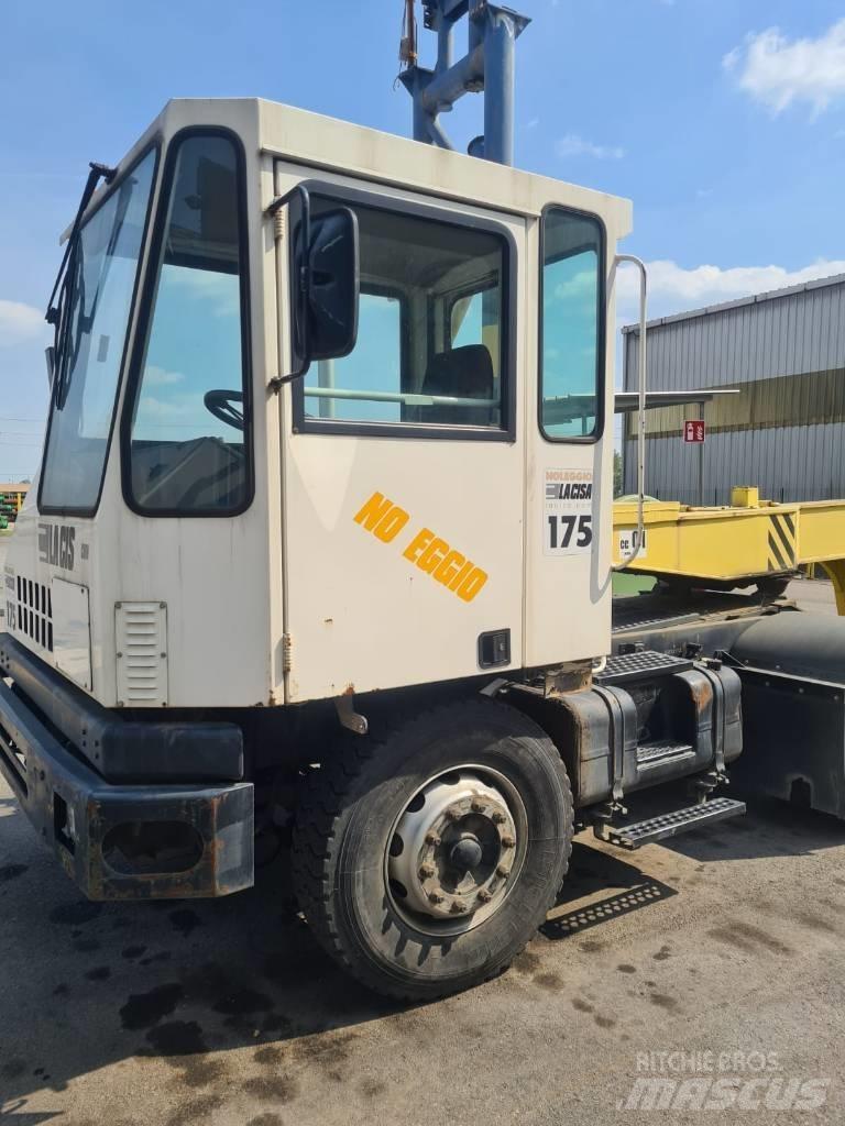 Magnum TT120 Terminal tractors