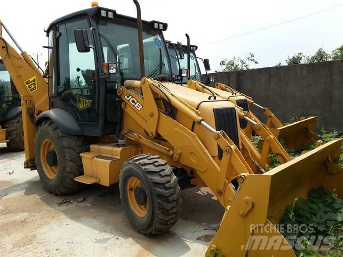 JCB 3 CX Backhoe loaders