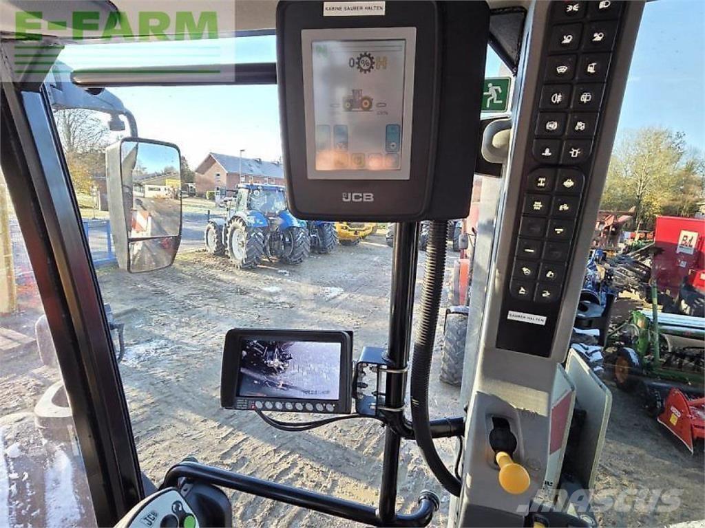 JCB fastrac 8330 Tractors