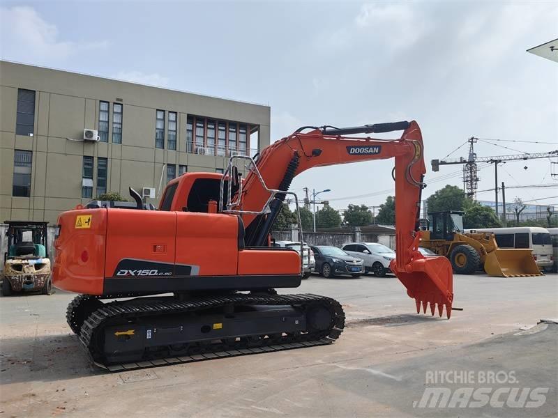Doosan 150 Crawler excavators