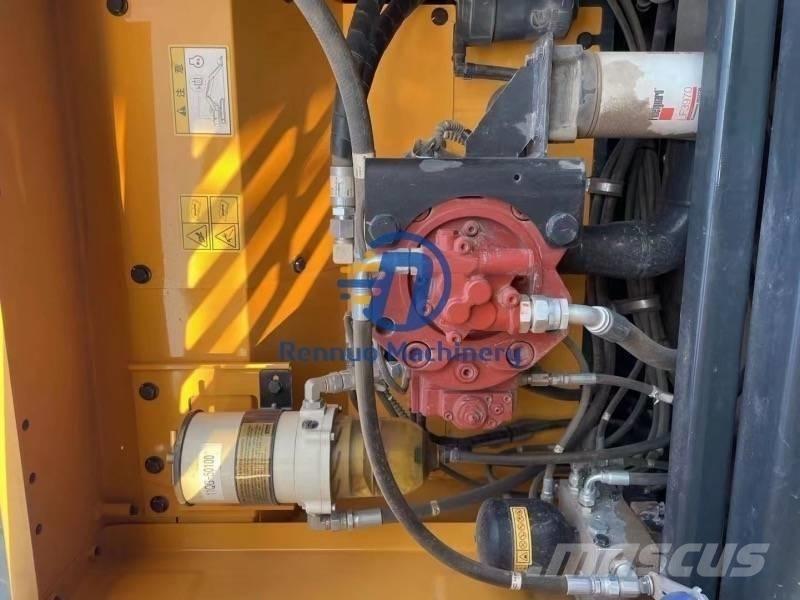Hyundai 225VS Crawler excavators