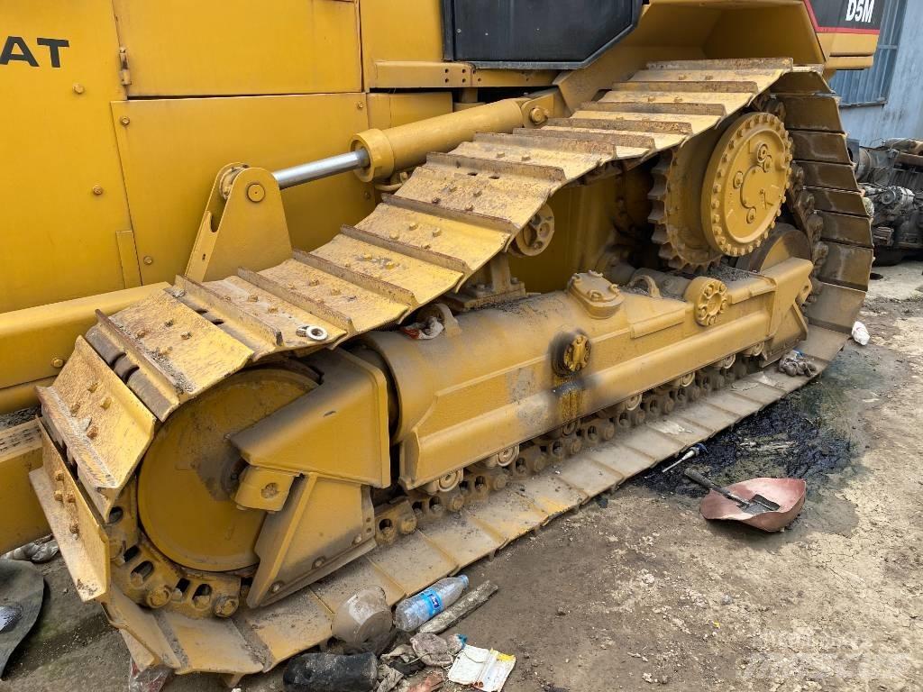 CAT D 5 M LGP Crawler dozers
