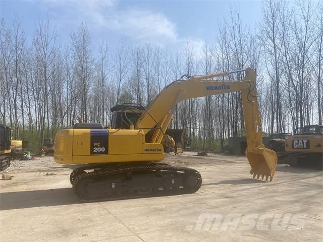 Komatsu PC200-7 Crawler excavators