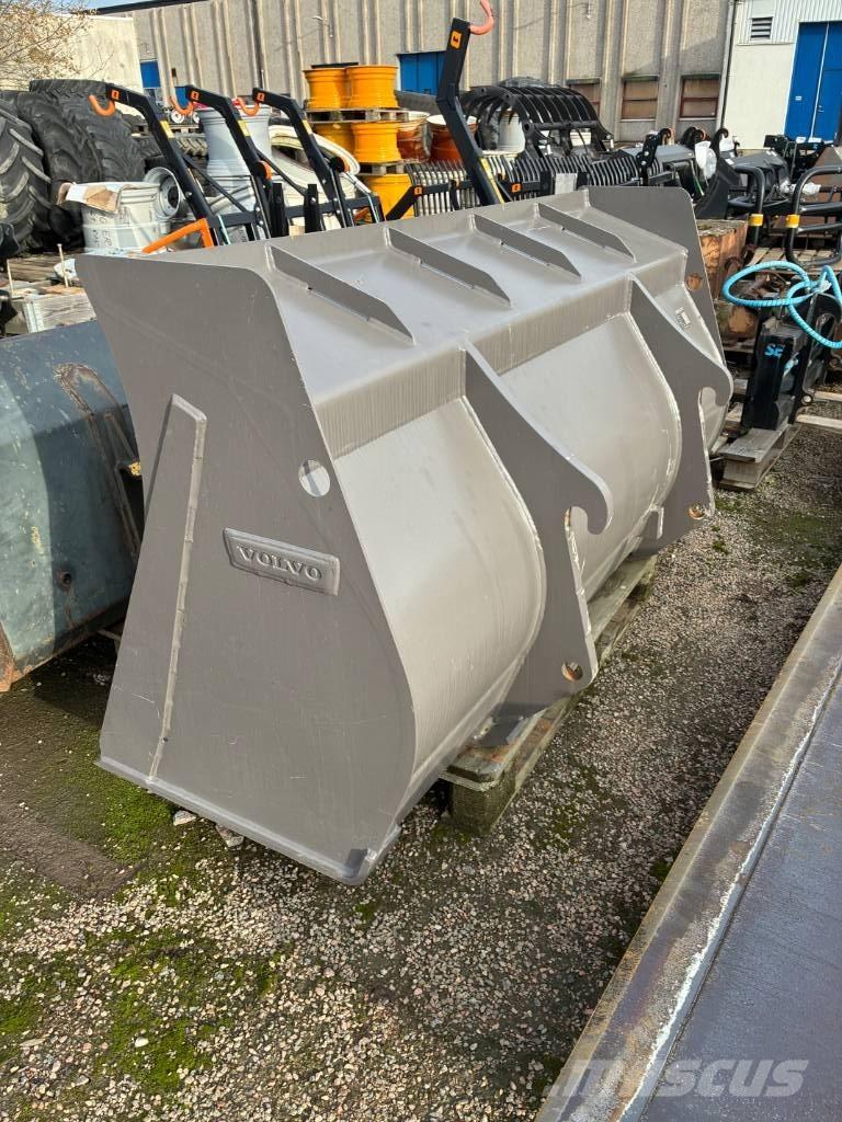 Volvo Skopa Buckets