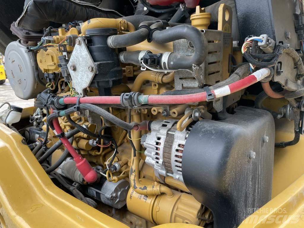 CAT 907M Wheel loaders