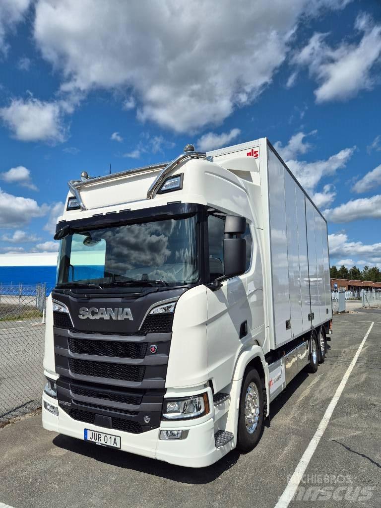 Scania R 590 Box body trucks
