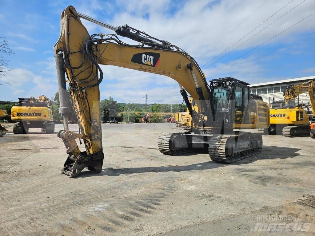 CAT 336 F L Crawler excavators