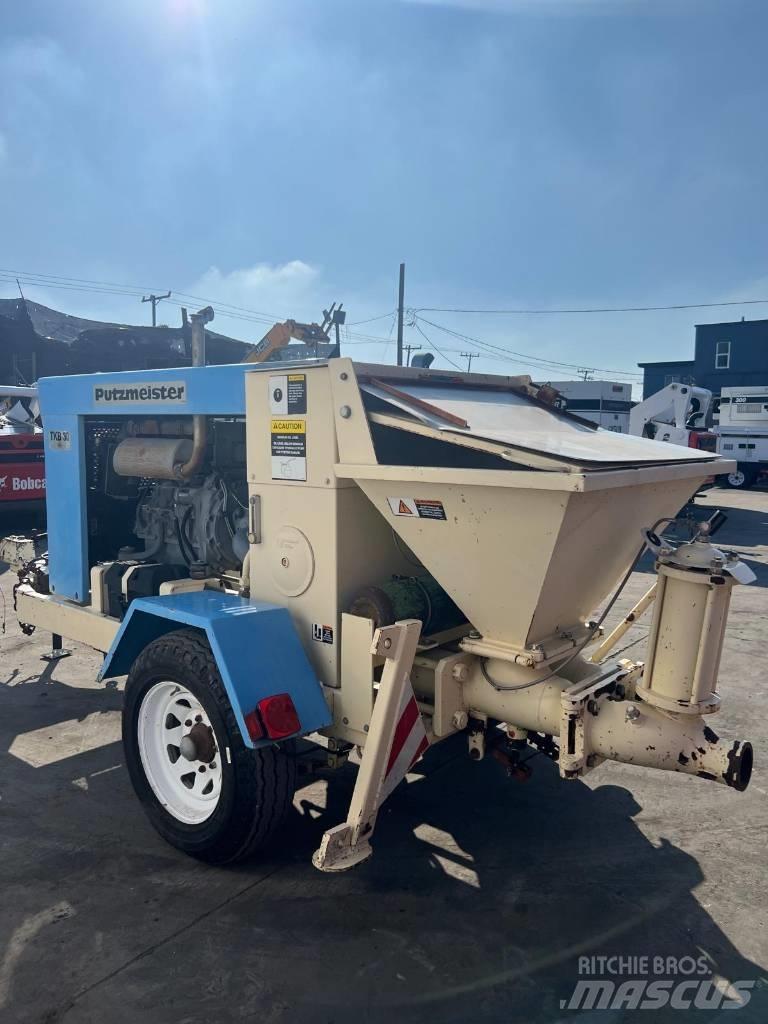 Putzmeister TKB30 Concrete pump trucks