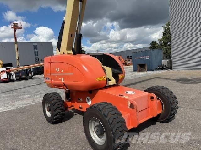 JLG 660 SJ Telescopic boom lifts