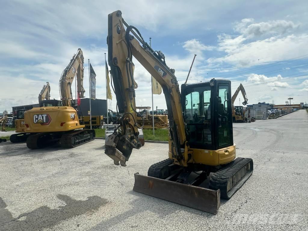 CAT 304 Mini excavators < 7t (Mini diggers)