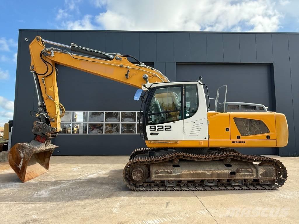 Liebherr R922 LC Crawler excavators