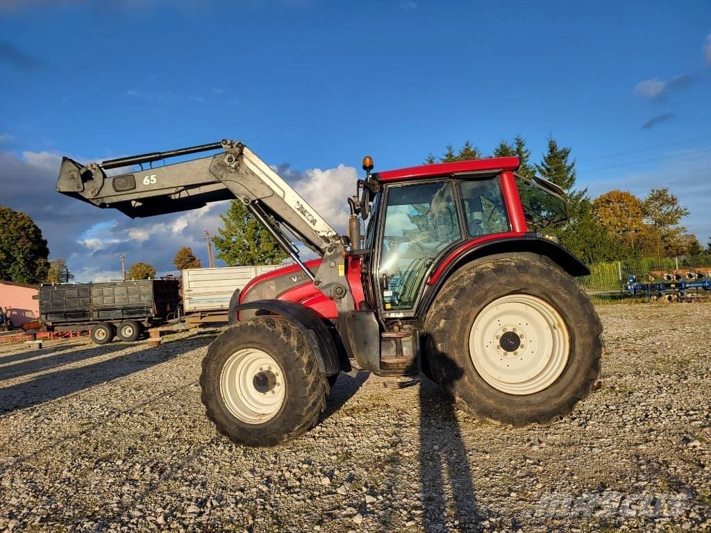 Valtra N 141 LS Tractors