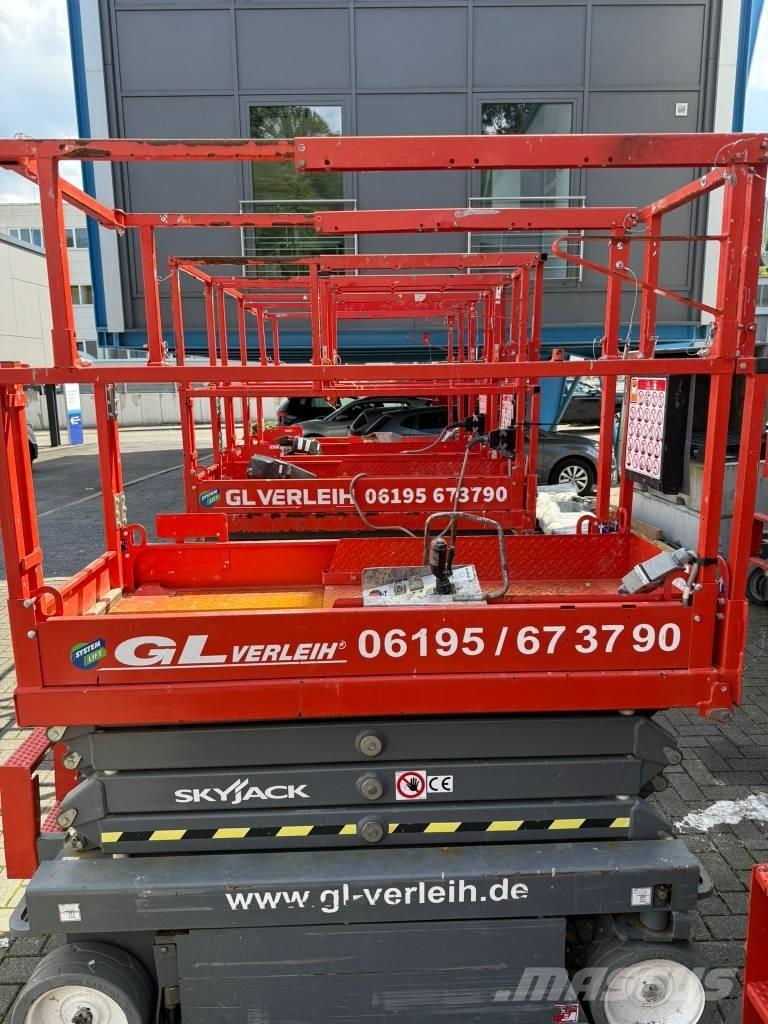 SkyJack SJ 3219 Scissor lifts
