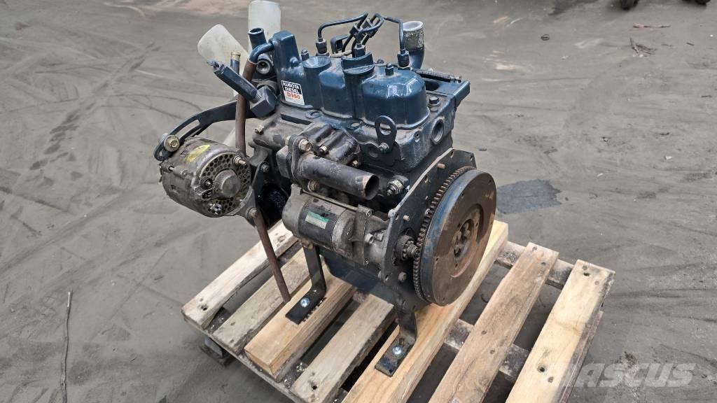 Kubota D 950 Engines