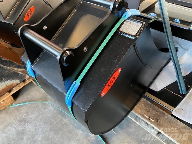 JST 60cm skovl Buckets