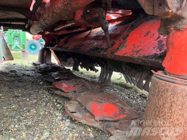 Kuhn FC3125DF Swathers