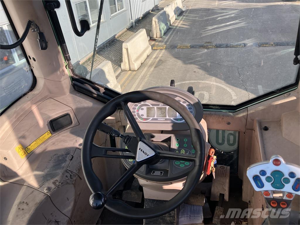 Fendt 828 Profi Plus Tractors