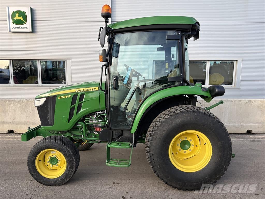 John Deere 4066R Compact tractors