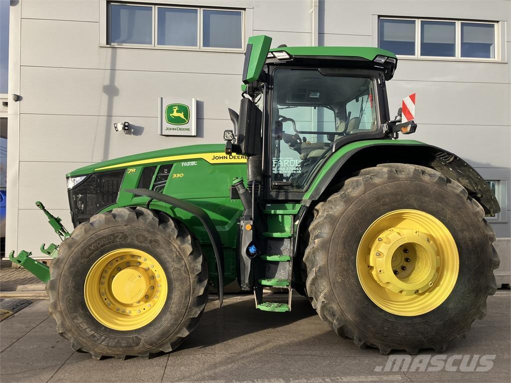 John Deere 7R 330 Tractors
