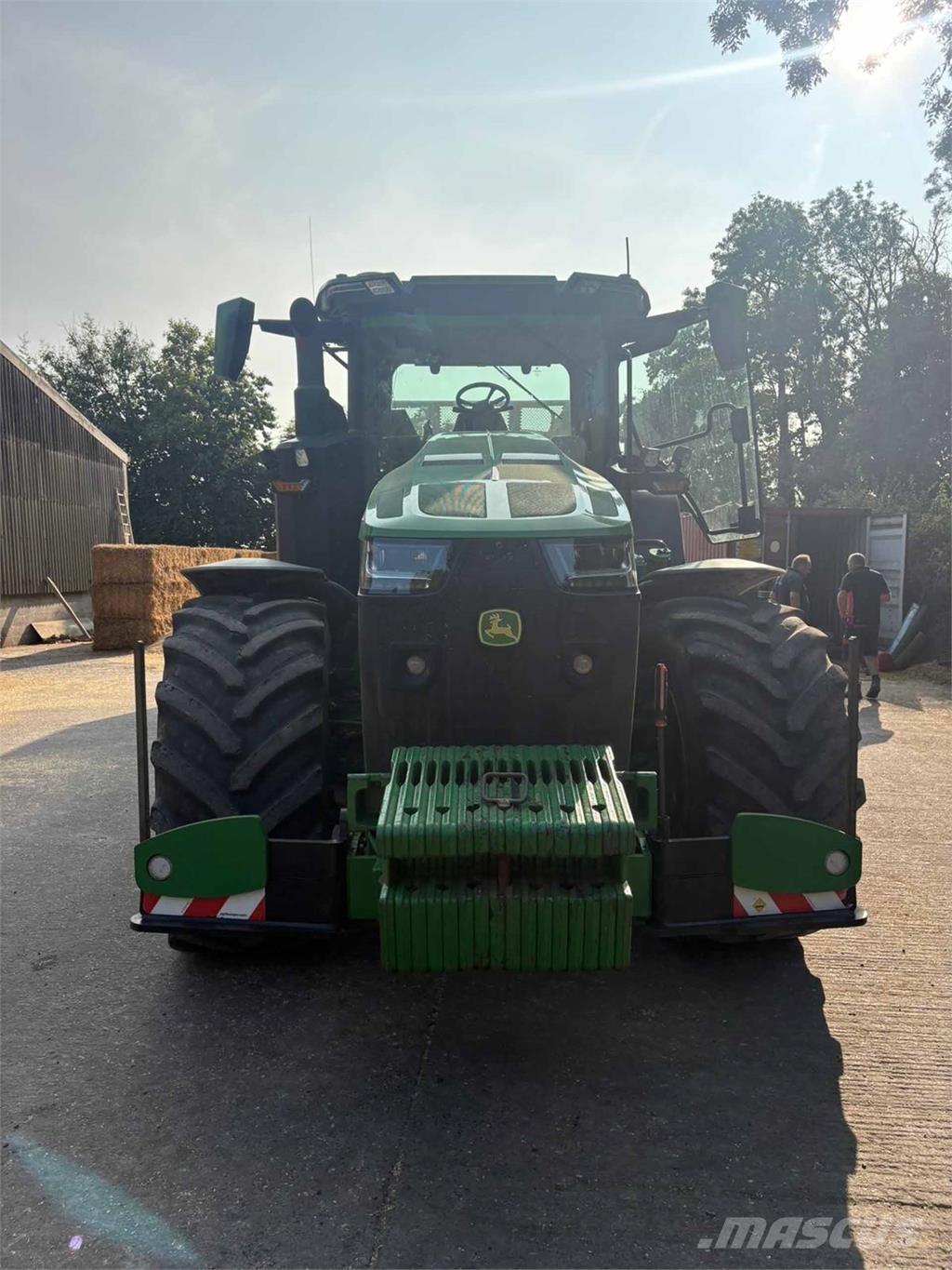 John Deere 8R 370 Tractors