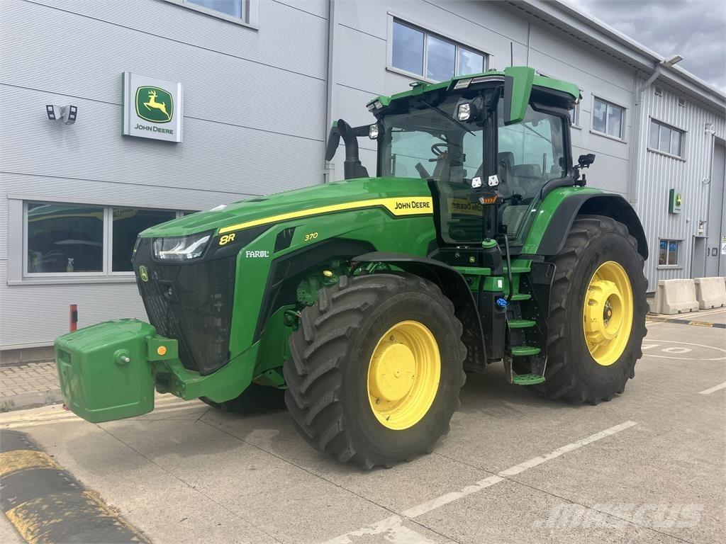 John Deere 8R 370 Tractors