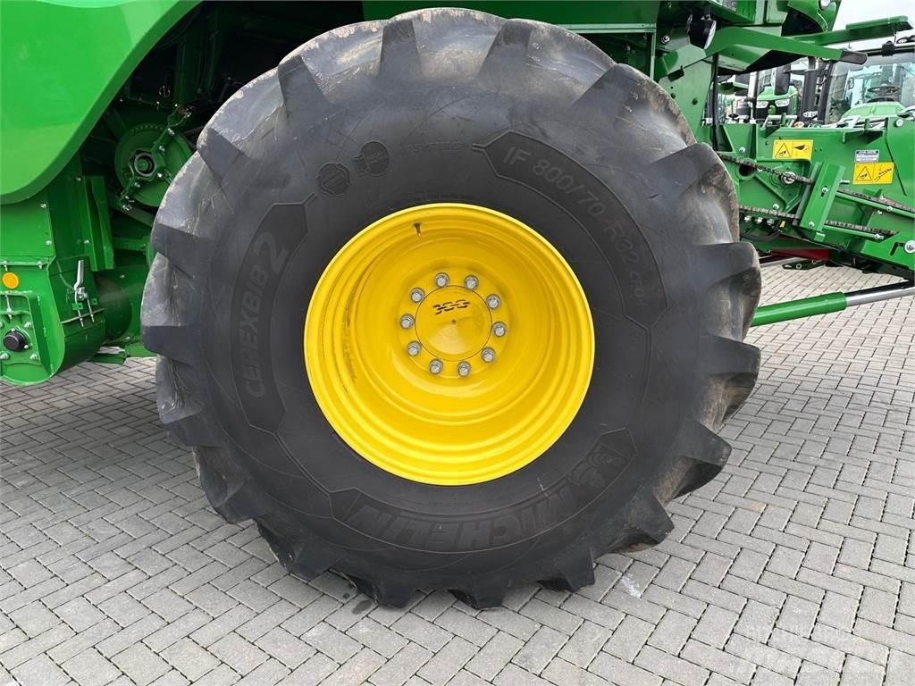 John Deere S780i HM Combine harvesters